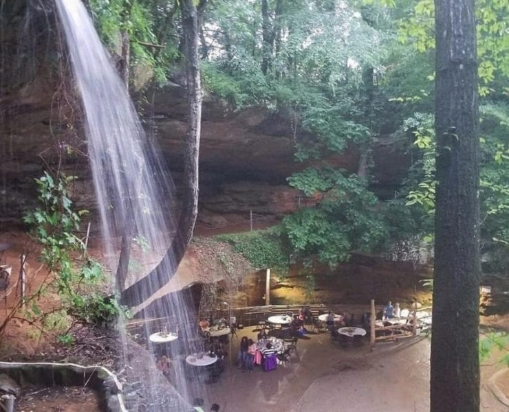 waterfall at the rattlesnake saloon in alabama