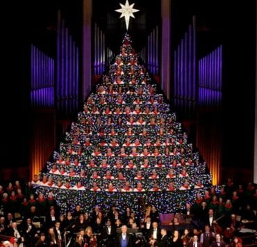 Living Christmas Tree First Baptist Church Huntsville